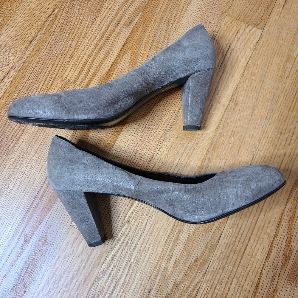 AGL Size 10 Slip On Cone Heeled Pumps - Picture 2 of 9